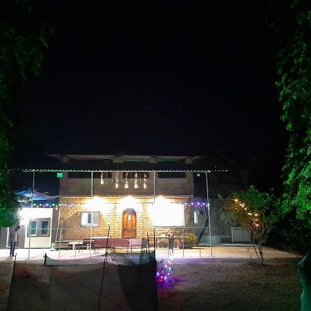 Zohra Baugh, A Green & Organic Farmhouse Stay With All Amenities Dahanu Eksteriør bilde